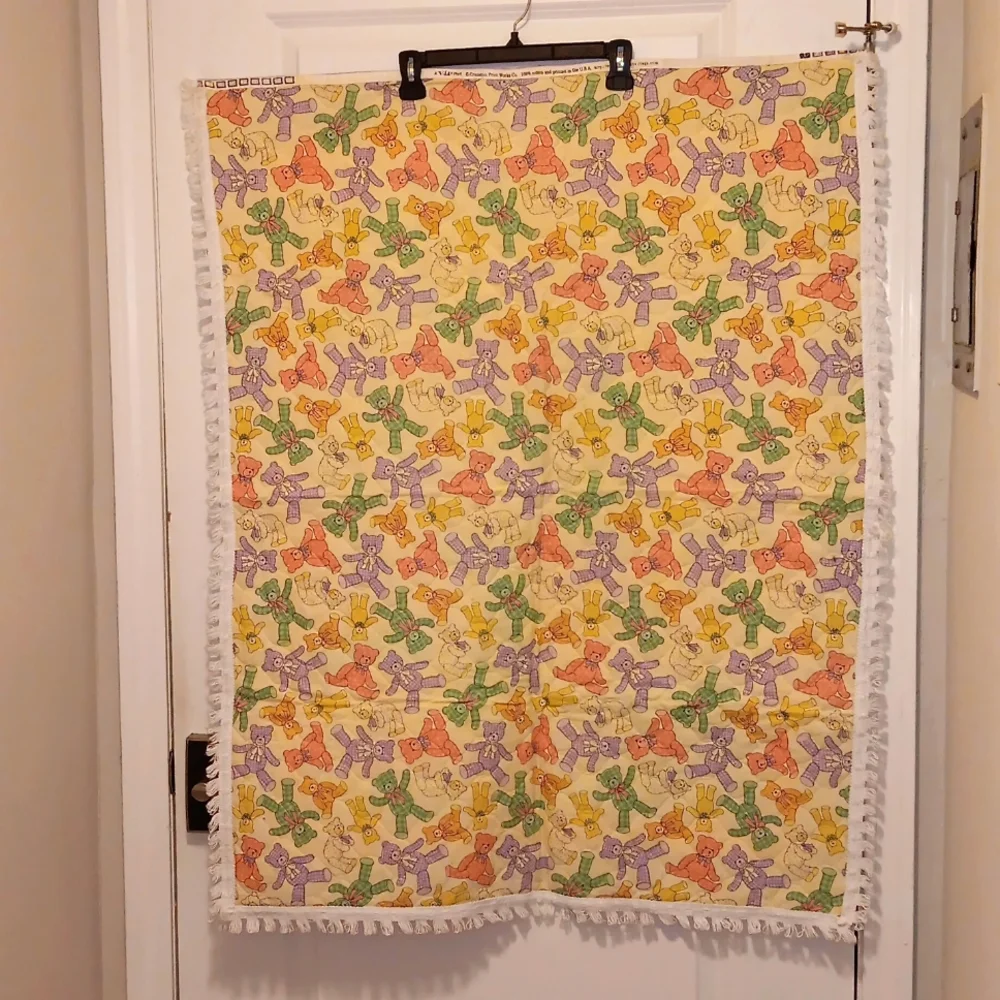 Teddy Bear Baby Quilt 34" x 43" Vintage - Picture 4 of 8